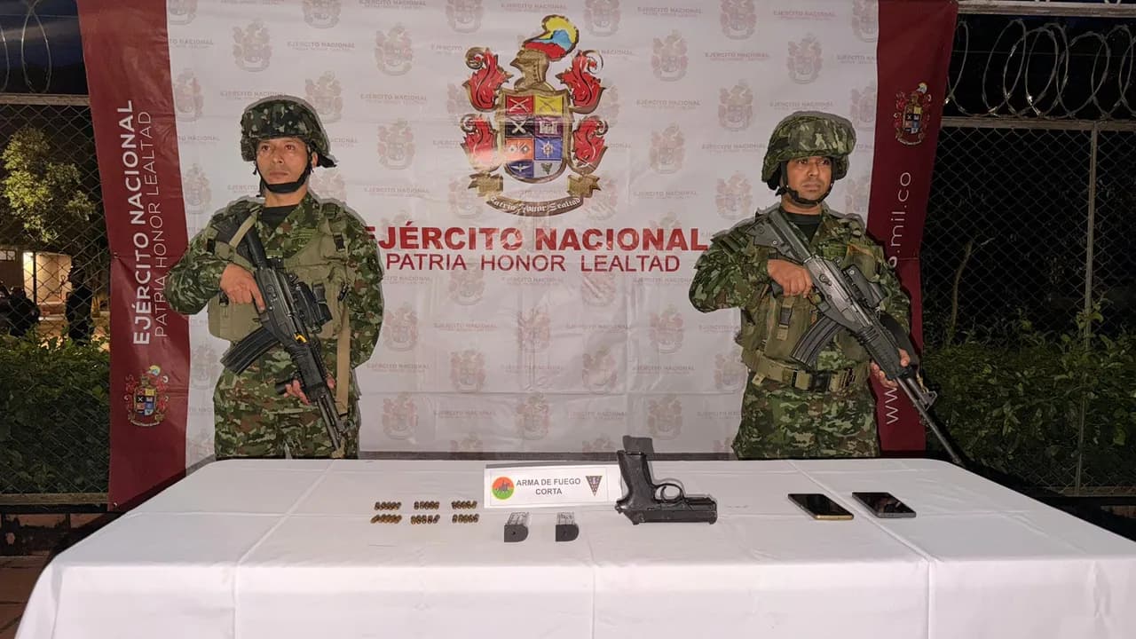 Ejército y ELN se enfrentan en zona rural de Arauquita: murió alias Cuto Ejército y ELN se enfrentan en zona rural de Arauquita: murió alias Cuto