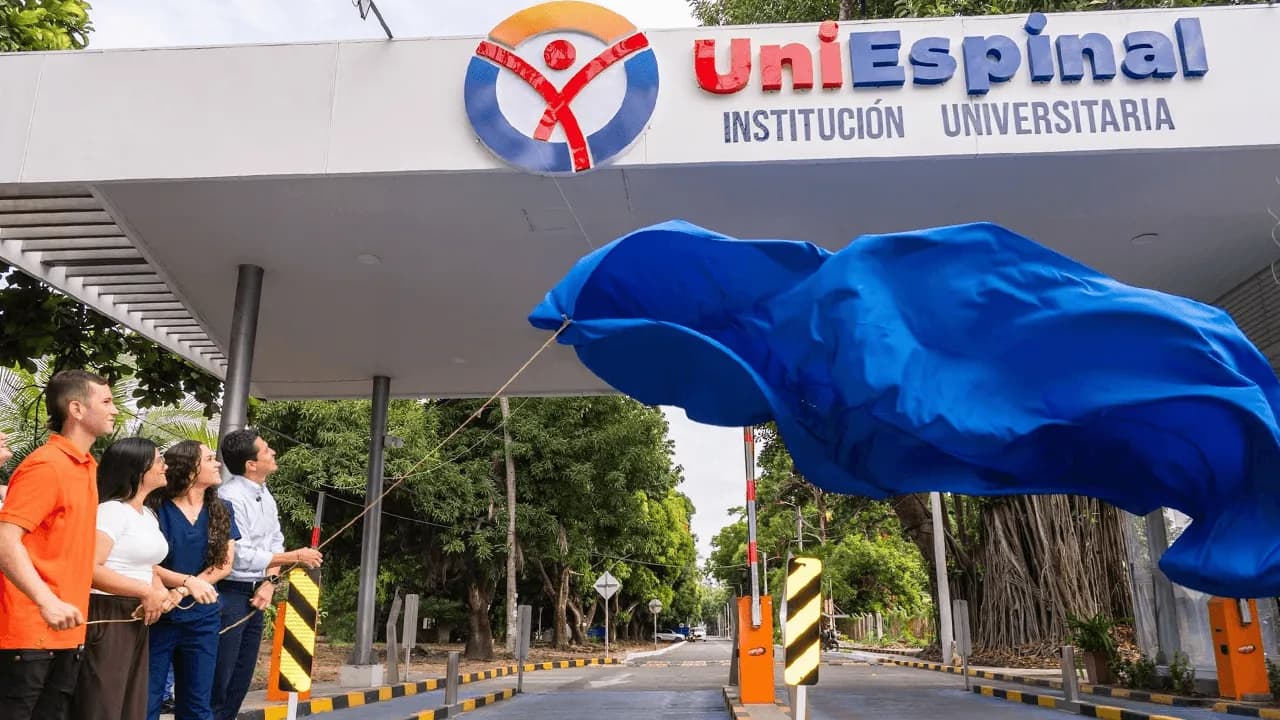 ¿Persecución o favorecimiento a un partido?: la pugna entre el Mineducación y el rector de la Uniespinal ¿Persecución o favorecimiento a un partido?: la pugna entre el Mineducación y el rector de la Uniespinal