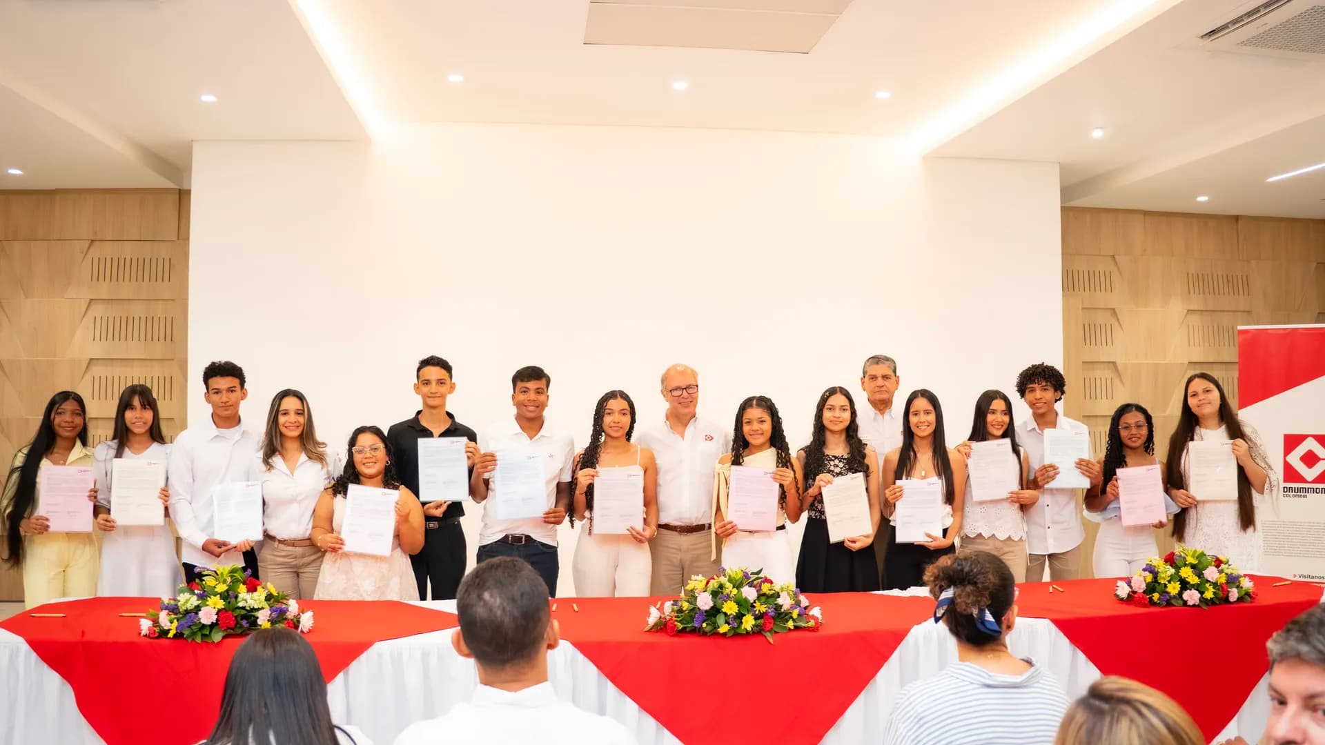 Más cerca del sueño universitario: el programa de becas de Drummond que impulsa la educación superior en el Caribe colombiano Más cerca del sueño universitario: el programa de becas de Drummond que impulsa la educación superior en el Caribe colombiano