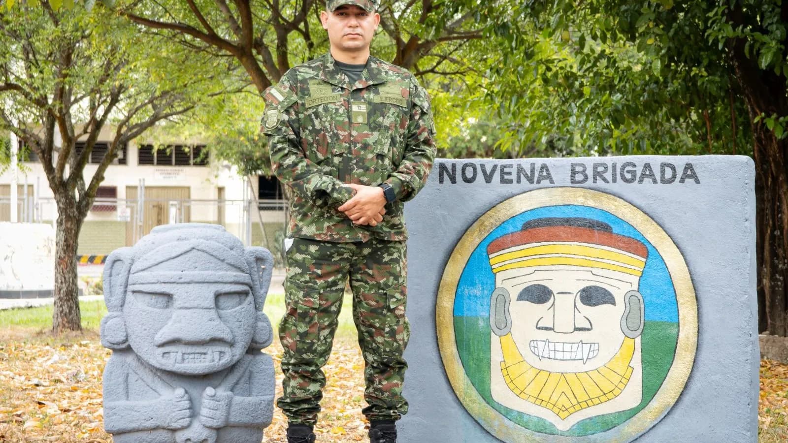Recibió ocho disparos, perdió a un amigo en combate y hoy sigue sirviendo al Ejército: la historia del soldado Alexis Ortegón Recibió ocho disparos, perdió a un amigo en combate y hoy sigue sirviendo al Ejército: la historia del soldado Alexis Ortegón