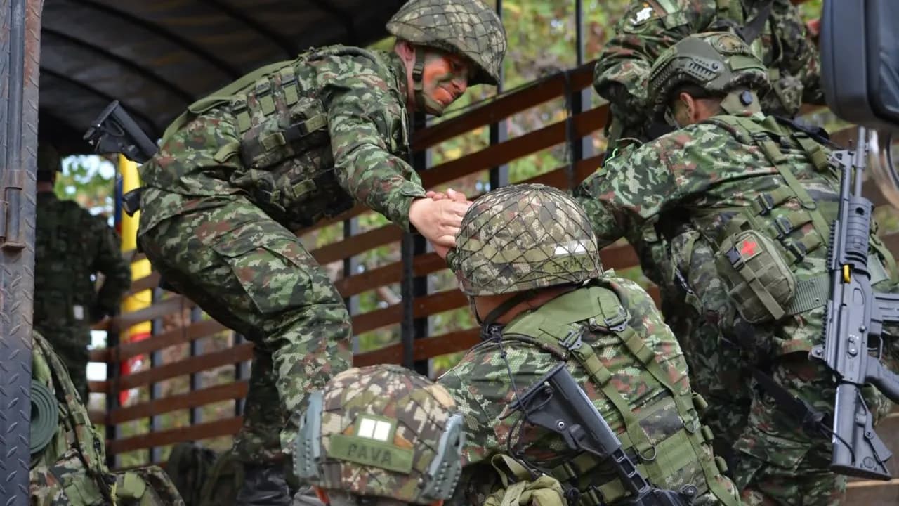 Ejército de Colombia lidera ejercicio internacional para estandarizar capacidades bajo parámetros de la OTAN Ejército de Colombia lidera ejercicio internacional para estandarizar capacidades bajo parámetros de la OTAN