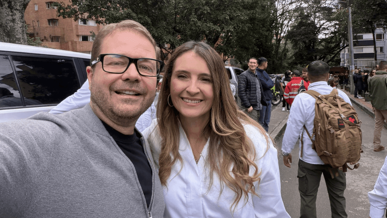 Campaña de Paloma Valencia niega que Nicolás Pérez fuera gerente y lo señala por presuntos maltratos a mujeres del equipo Campaña de Paloma Valencia niega que Nicolás Pérez fuera gerente y lo señala por presuntos maltratos a mujeres del equipo