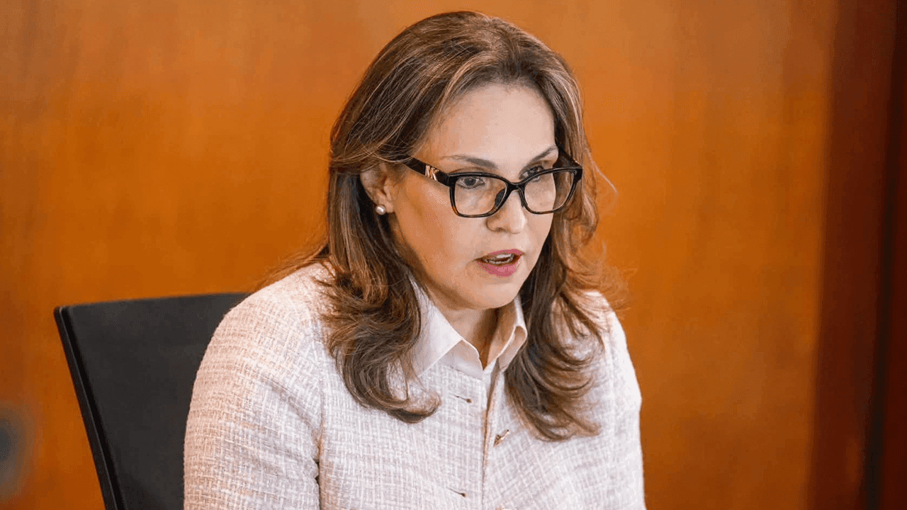 El primer decreto de Viviane Morales: así quiere blindar MinEducación la administración de colegios públicos por privados e iglesias El primer decreto de Viviane Morales: así quiere blindar MinEducación la administración de colegios públicos por privados e iglesias