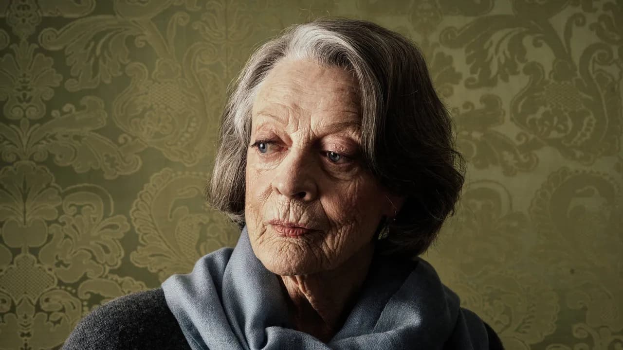 photologuephotos2024-09maggie_smith-2jpeg photologuephotos2024-09maggie_smith-2jpeg