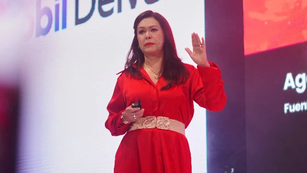 photologuephotos2024-09nidia_hernandez_presidente_de_colfecar_2jpg photologuephotos2024-09nidia_hernandez_presidente_de_colfecar_2jpg