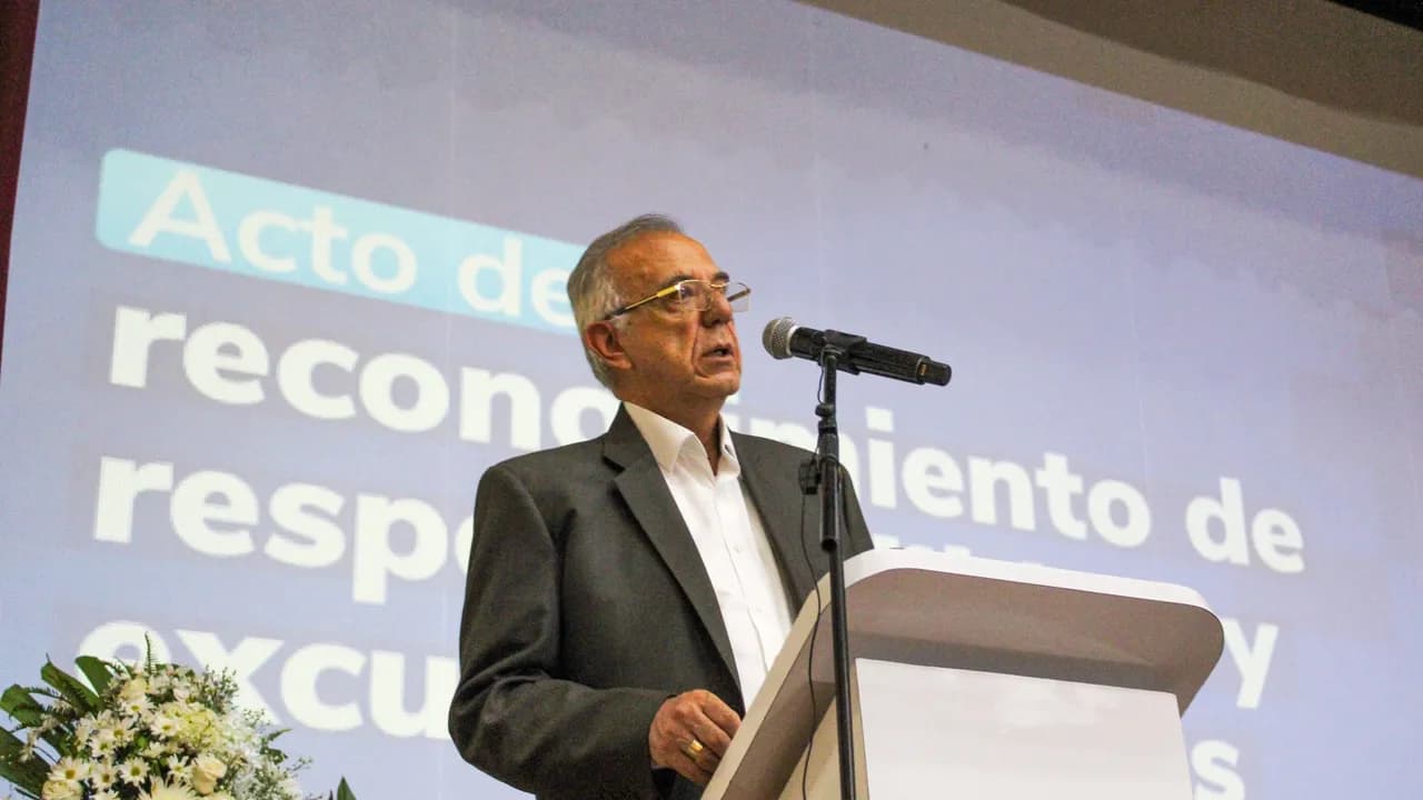 photologuephotos2024-11ministro_perdonjpg photologuephotos2024-11ministro_perdonjpg