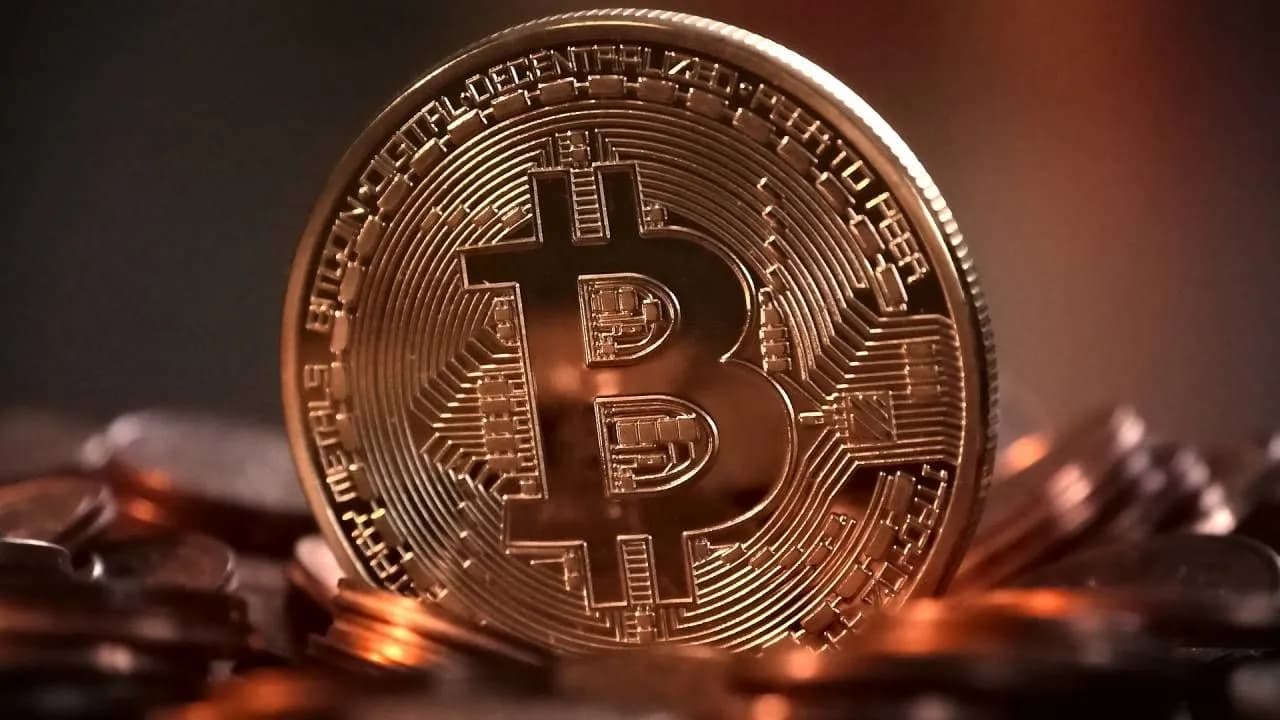 photologuephotos2024-12bitcoin_100000_dolaresjpg photologuephotos2024-12bitcoin_100000_dolaresjpg