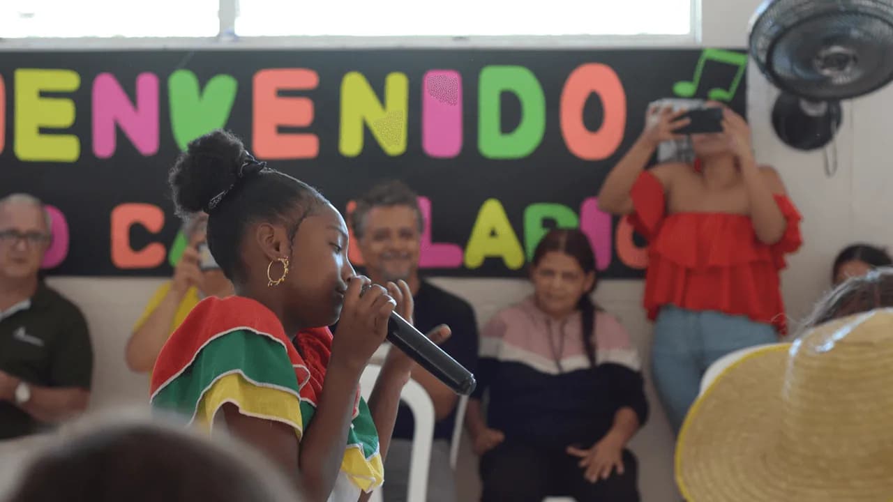 photologuephotos2025-01hay_comunitario_1png photologuephotos2025-01hay_comunitario_1png