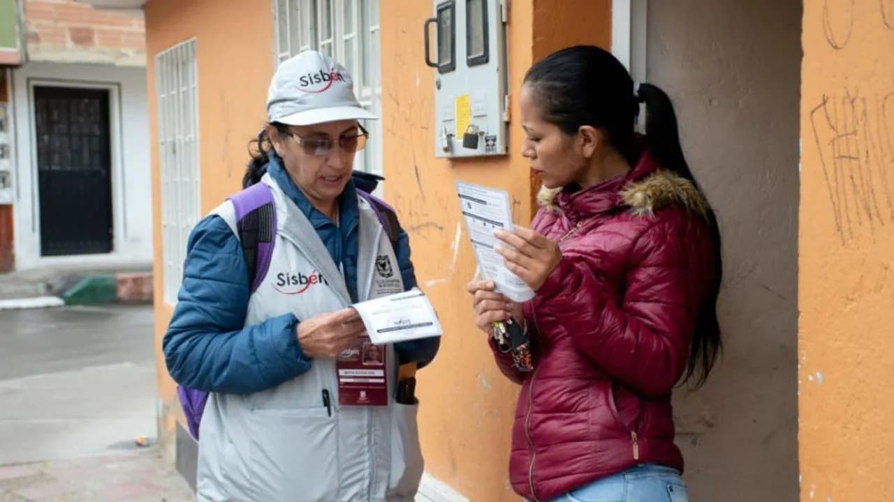photologuephotos2025-01encuestador-sisbenjpg photologuephotos2025-01encuestador-sisbenjpg