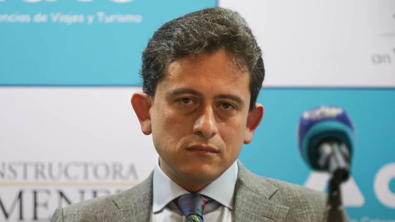 photologuephotos2025-03luis_carlos_reyesjpg photologuephotos2025-03luis_carlos_reyesjpg