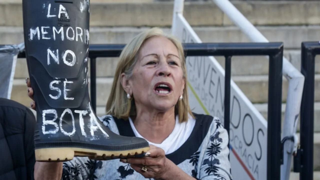 photologuephotos2025-01_por_que_se_revoco_la_sentencia_que_le_ordenaba_a_polo_polo_pedir_disculpas_publicas_a_las_victimasjpg photologuephotos2025-01_por_que_se_revoco_la_sentencia_que_le_ordenaba_a_polo_polo_pedir_disculpas_publicas_a_las_victimasjpg