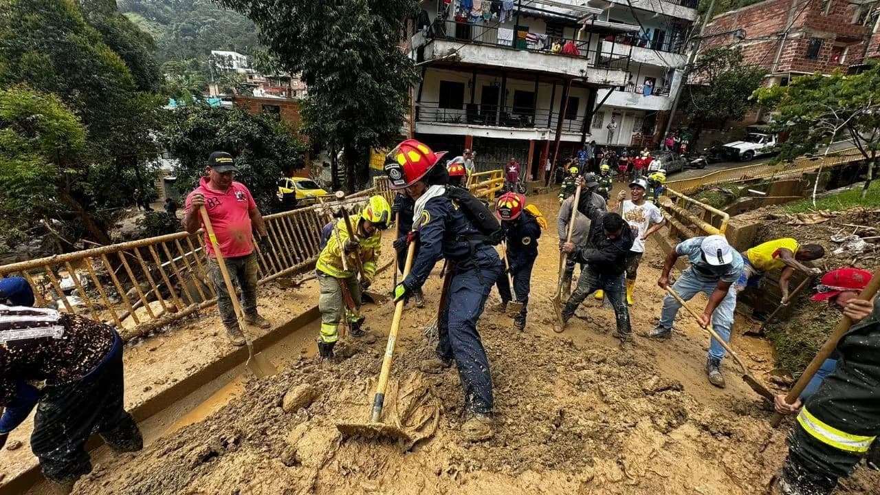 photologuephotos2025-04declaran_calamidad_publica_en_medellin_tras_emergencias_por_lluvias_que_significajpg photologuephotos2025-04declaran_calamidad_publica_en_medellin_tras_emergencias_por_lluvias_que_significajpg