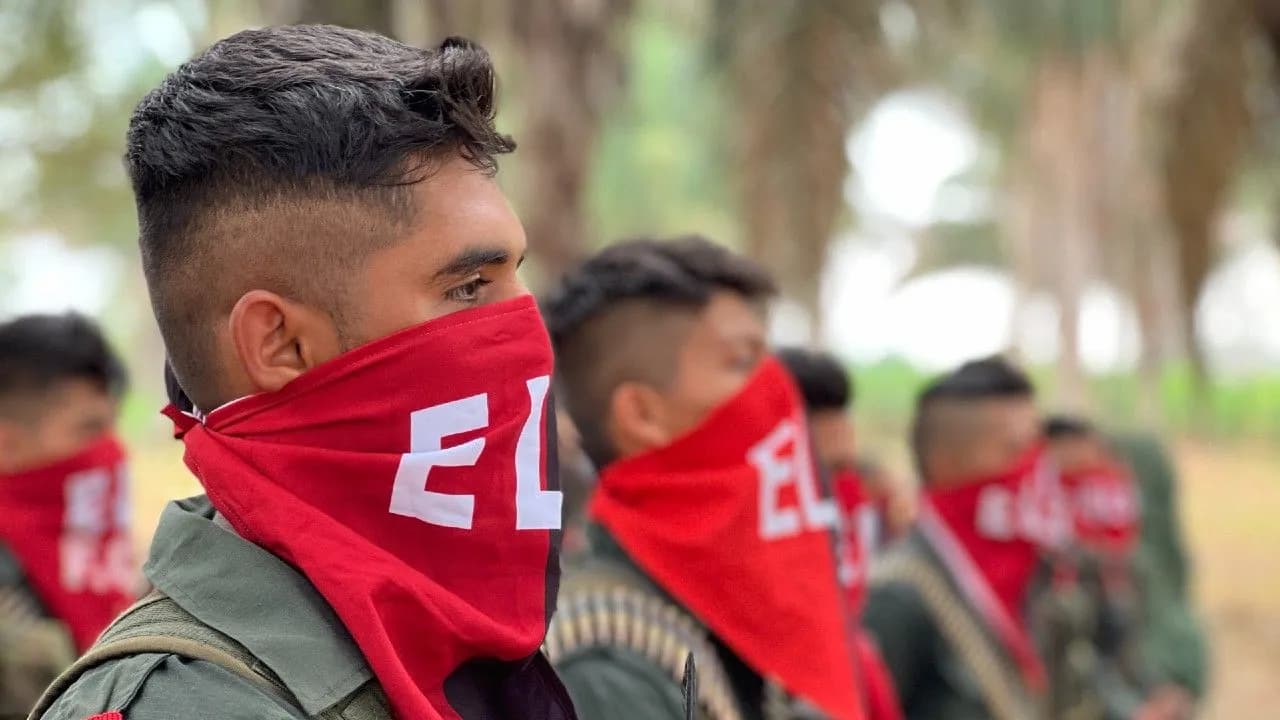 photologuephotos2025-05eln_choco_paro_armado_1jpg photologuephotos2025-05eln_choco_paro_armado_1jpg