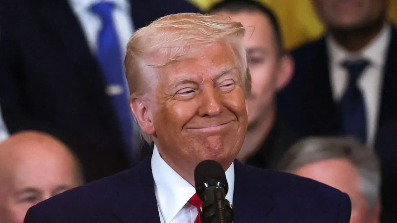 photologuephotos2025-04trumpjpeg photologuephotos2025-04trumpjpeg
