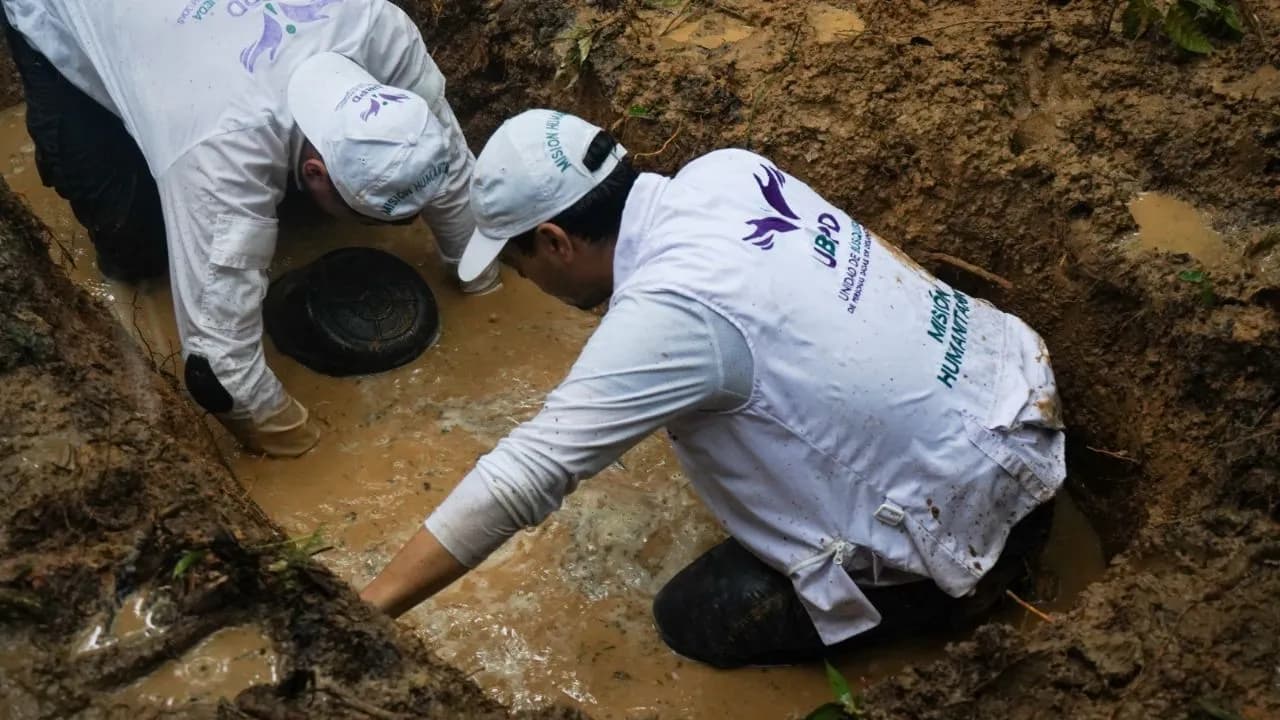 photologuephotos2025-06ubpd_recupero_cuerpo_en_nacimiento_de_agua_en_caqueta_asi_fue_la_intervencionjpg photologuephotos2025-06ubpd_recupero_cuerpo_en_nacimiento_de_agua_en_caqueta_asi_fue_la_intervencionjpg