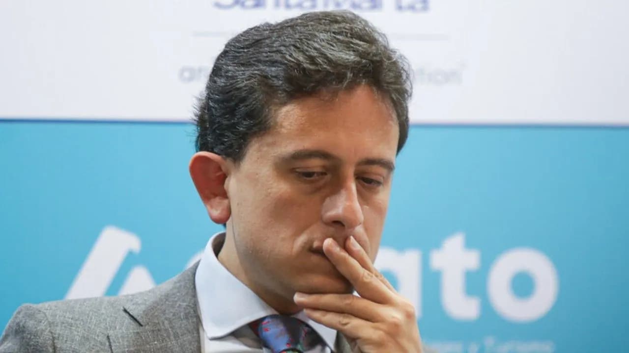 photologuephotos2025-07luis_carlos_reyesjpg photologuephotos2025-07luis_carlos_reyesjpg