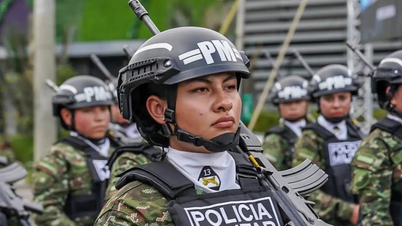 photologuephotos2025-08servicio_militarjpg photologuephotos2025-08servicio_militarjpg