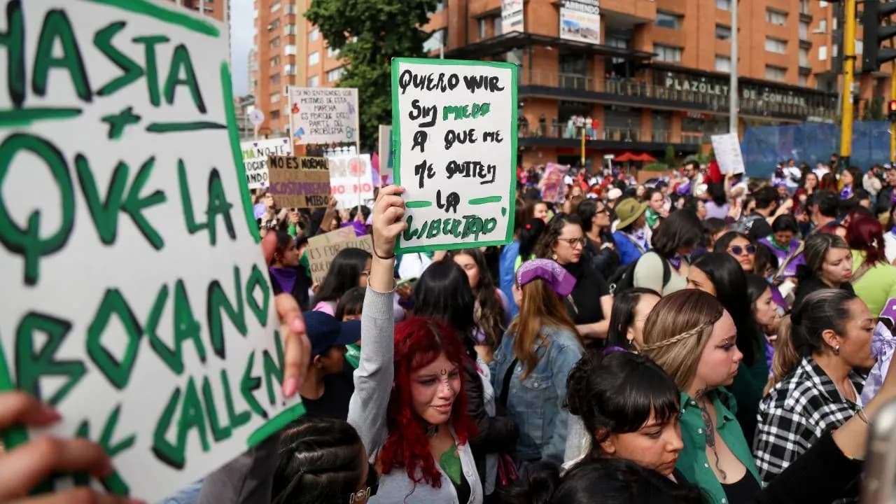 photologuephotos2025-07feministasjpg photologuephotos2025-07feministasjpg