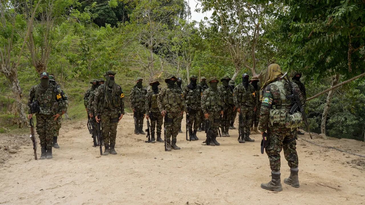 autodefensas_formacion_1.jpg autodefensas_formacion_1.jpg