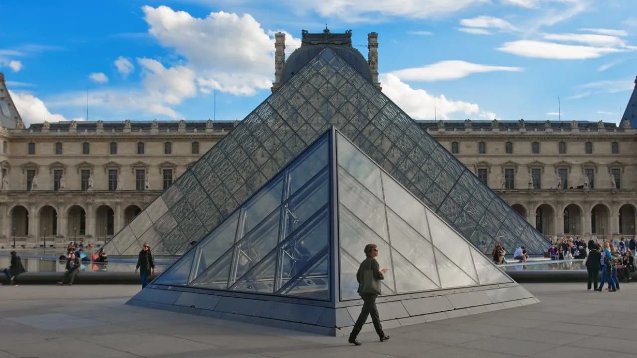 Louvre Louvre