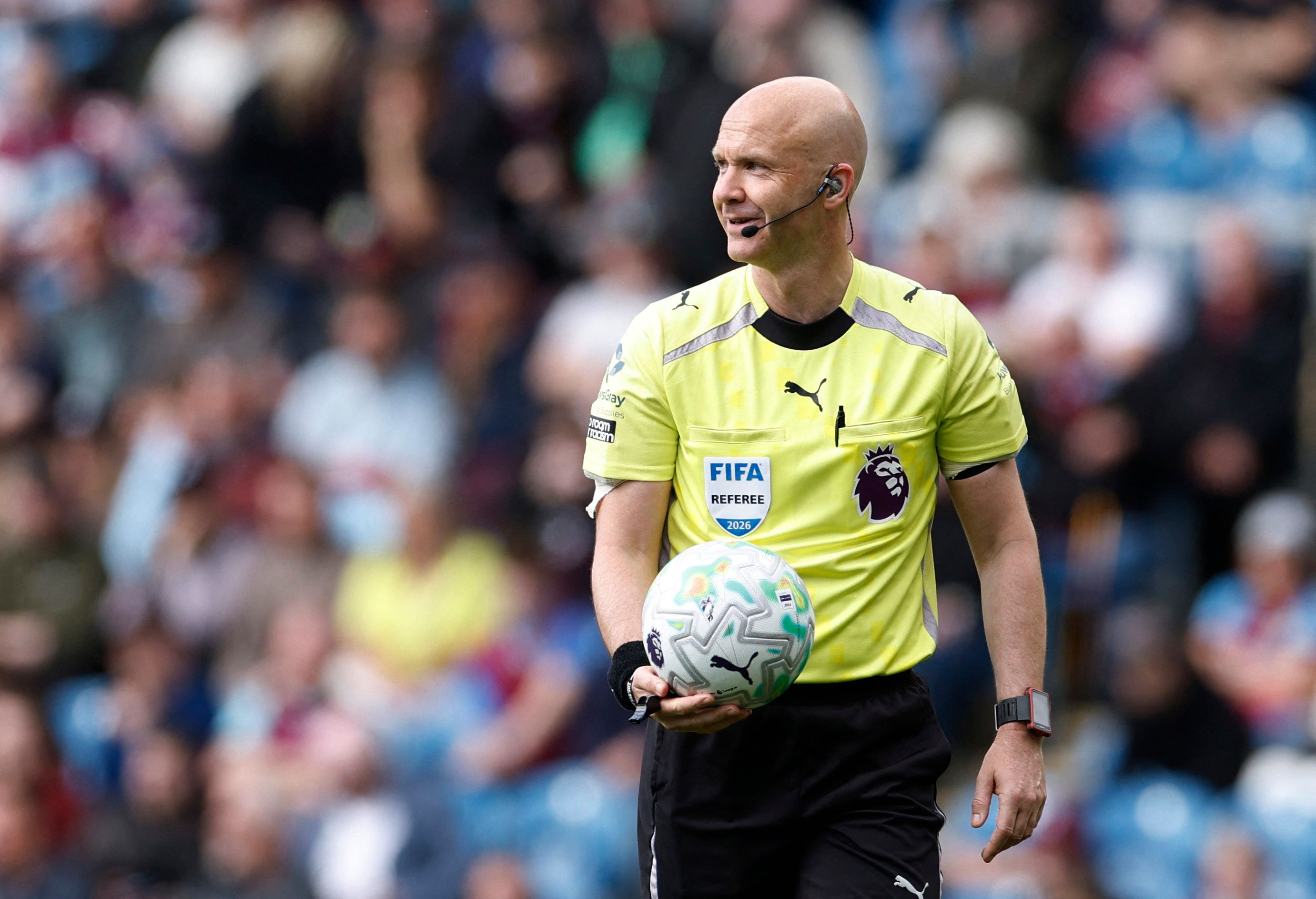 2026-05-10T144836Z_337128519_UP1EM5A154ZH6_RTRMADP_3_SOCCER-ENGLAND-BUR-AVL.JPG