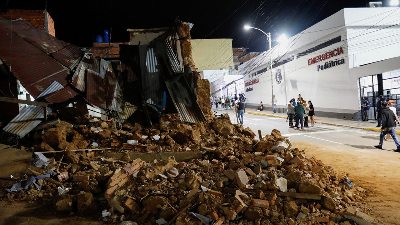 2026-06-25T020017Z_942279970_RC2P0MAVAUWB_RTRMADP_3_VENEZUELA-QUAKE.JPG