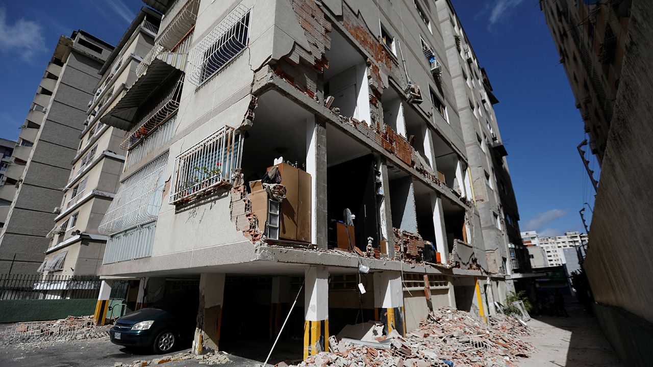 2026-06-25T141038Z_1647062291_RC211MAUO1ZZ_RTRMADP_3_VENEZUELA-QUAKE.JPG