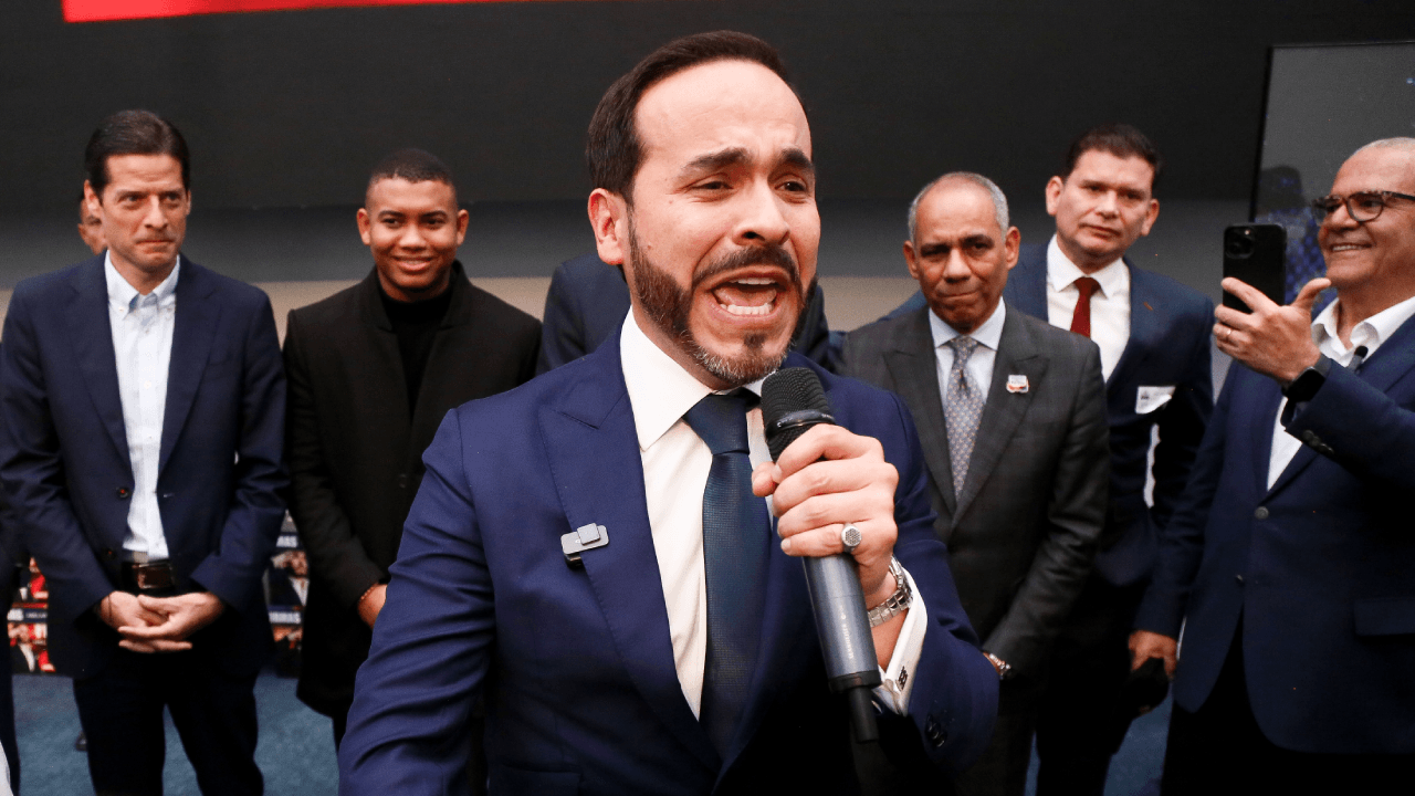 Abelardo de la espriella nacionalidad estadounidense.png