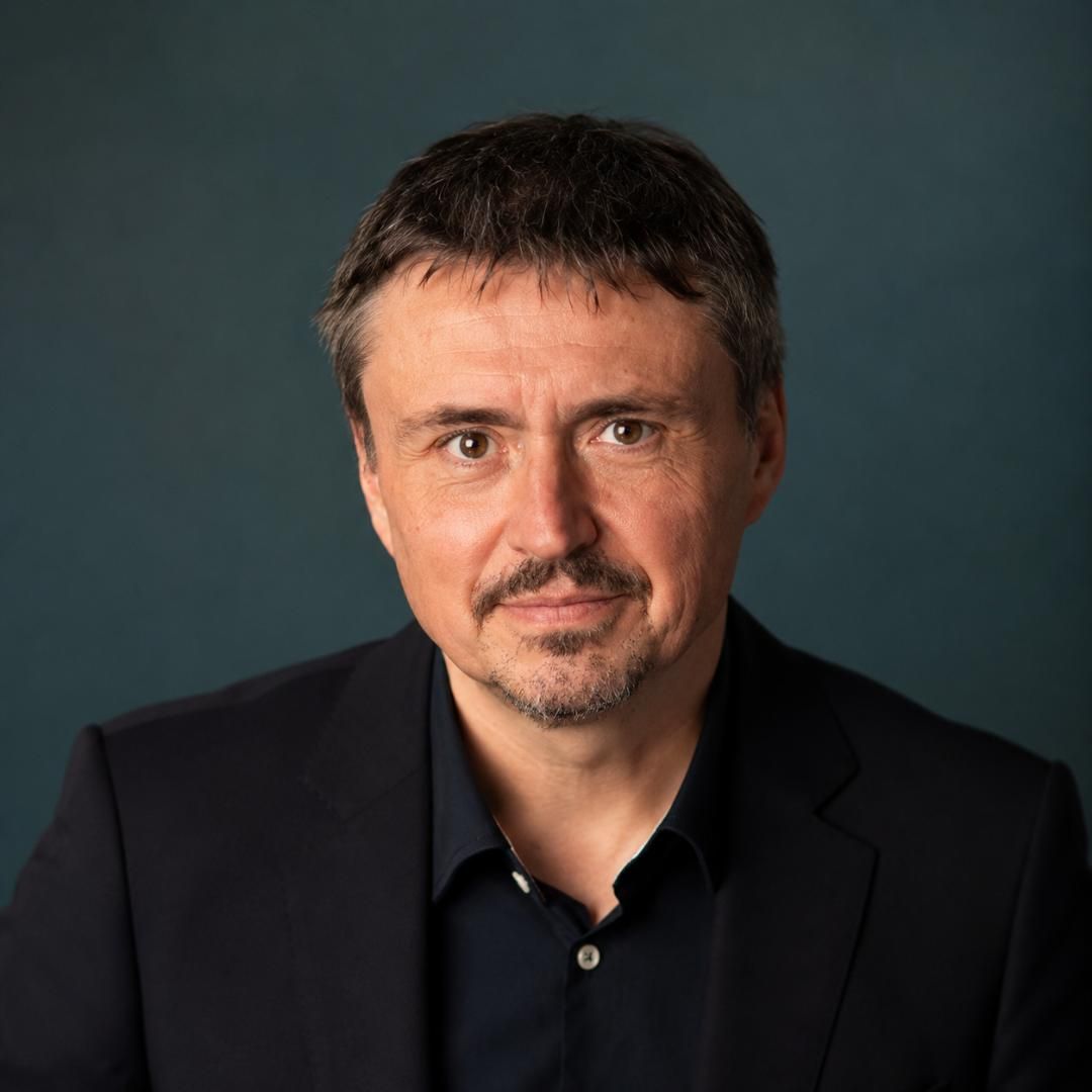 CRISTIAN MUNGIU.jpg