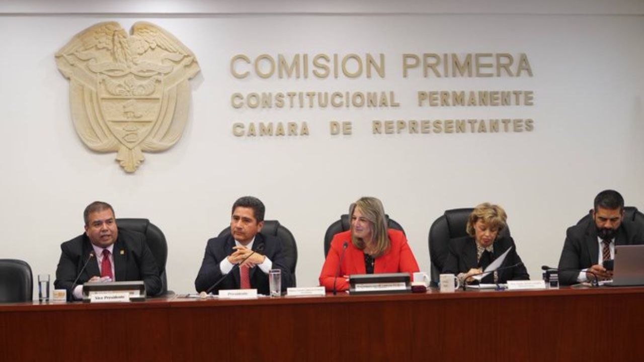 Comisión Primera.jpg