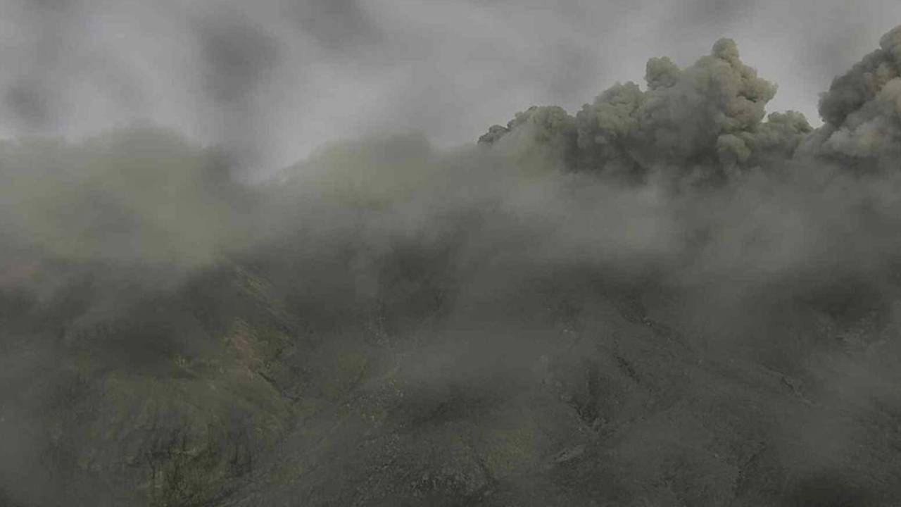 El volcán Puracé, en la cadena volcánica Los Coconucos, permanece en alerta naranja desde el 1.º de agosto de 2026. Crédito: Servicio Geológico Colombiano.