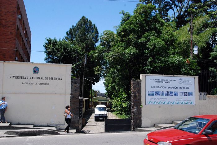 Estación_de_Biología_Tropical_Roberto_Franco.jpg