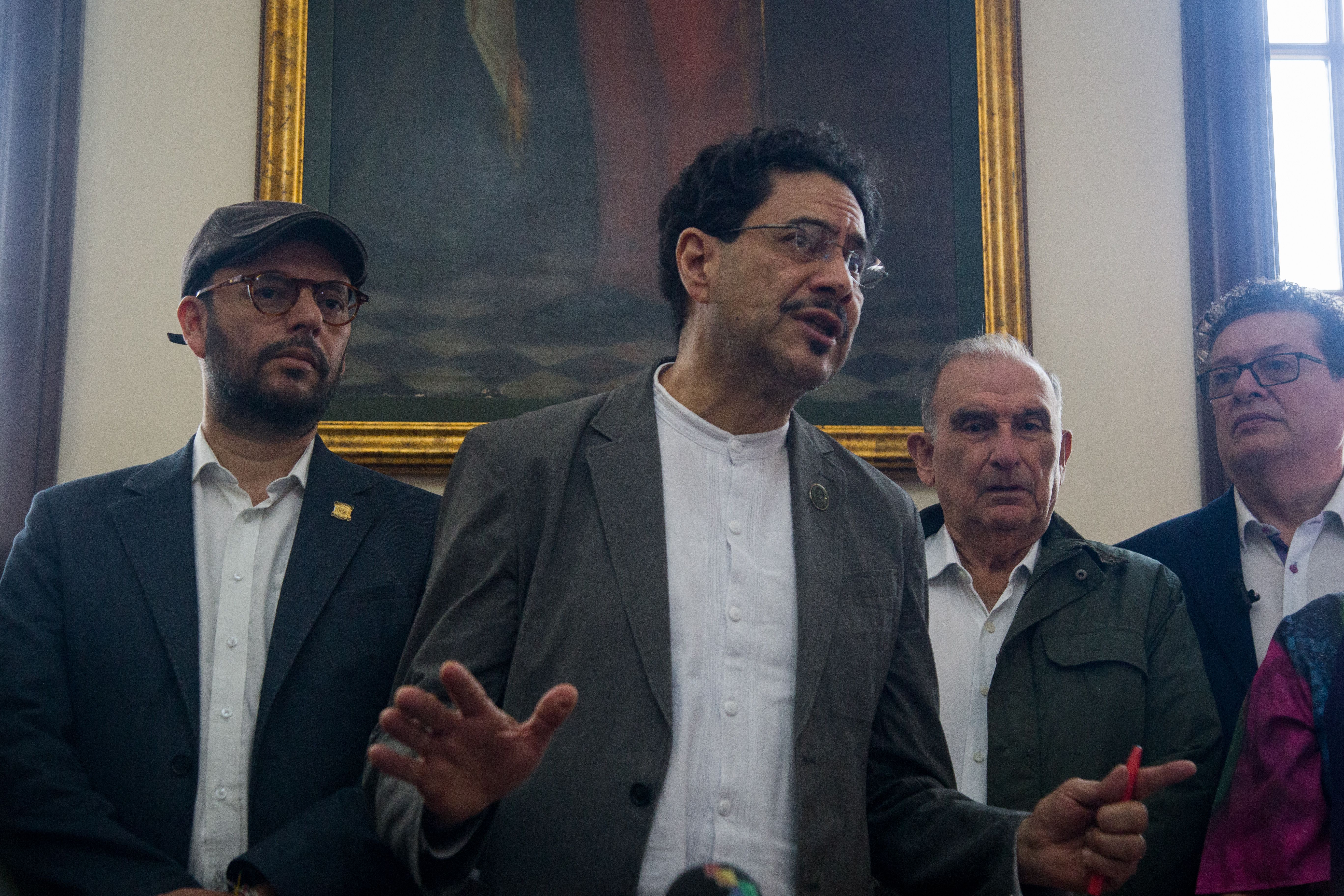 Gabriel Becerra e Iván Cepeda 3.jpg