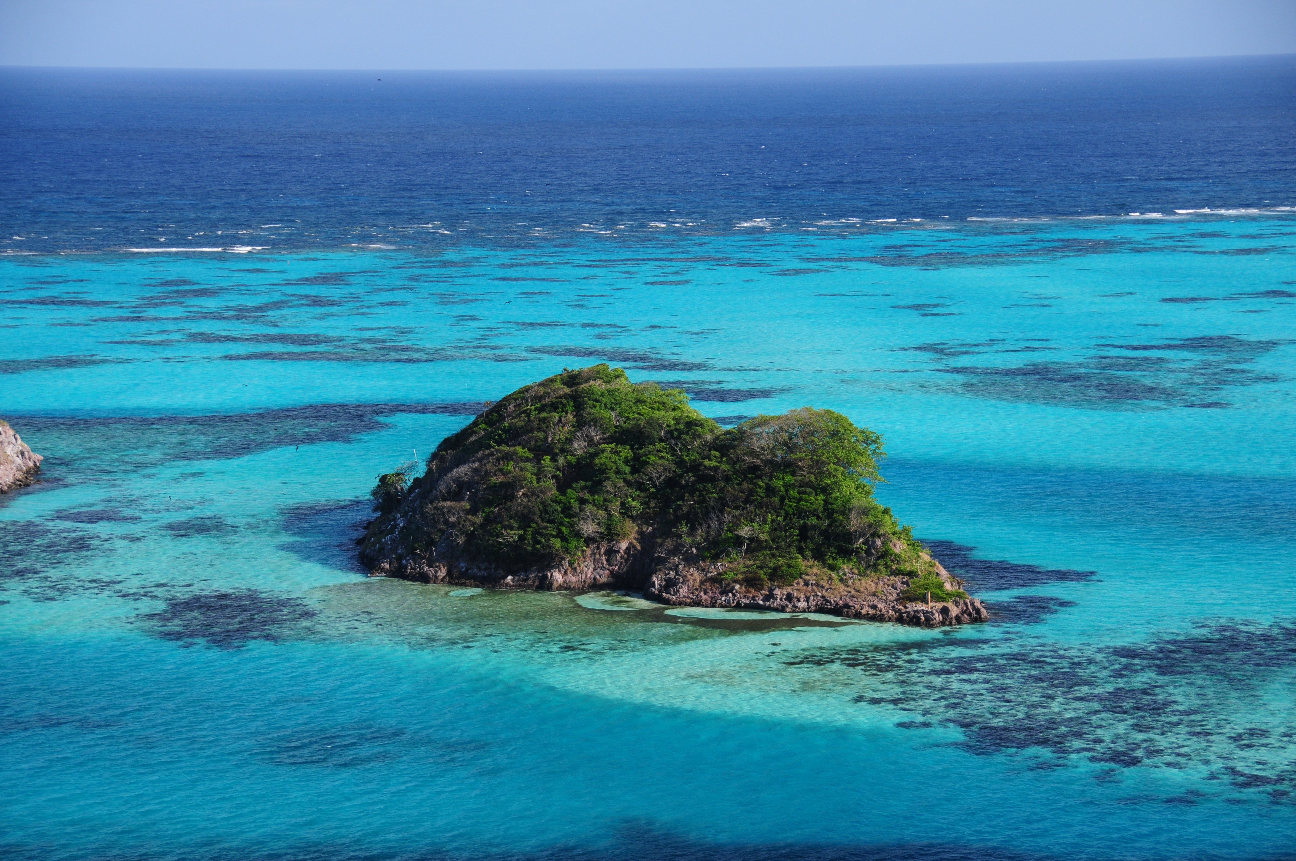 parque_nacional_natural_old_providence_mcbean_lagoon.jpg