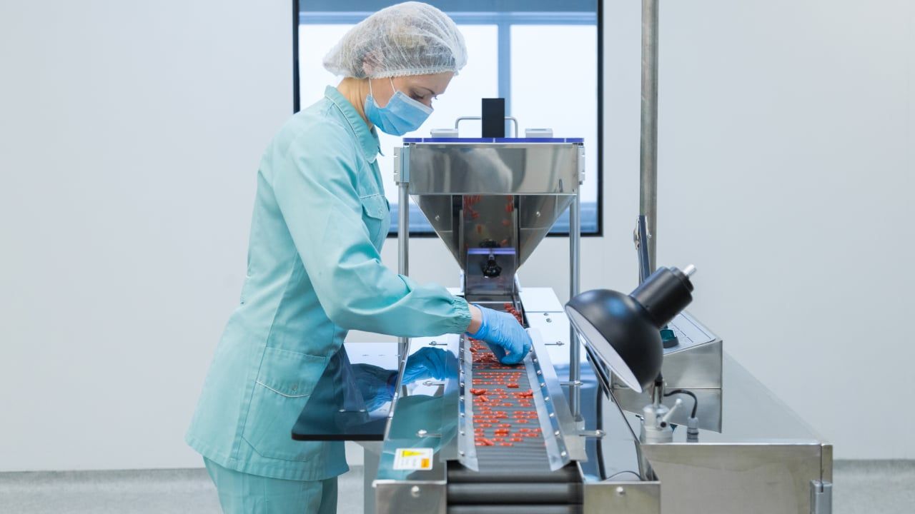 photologuephotos2024-01farmaceuticajpg