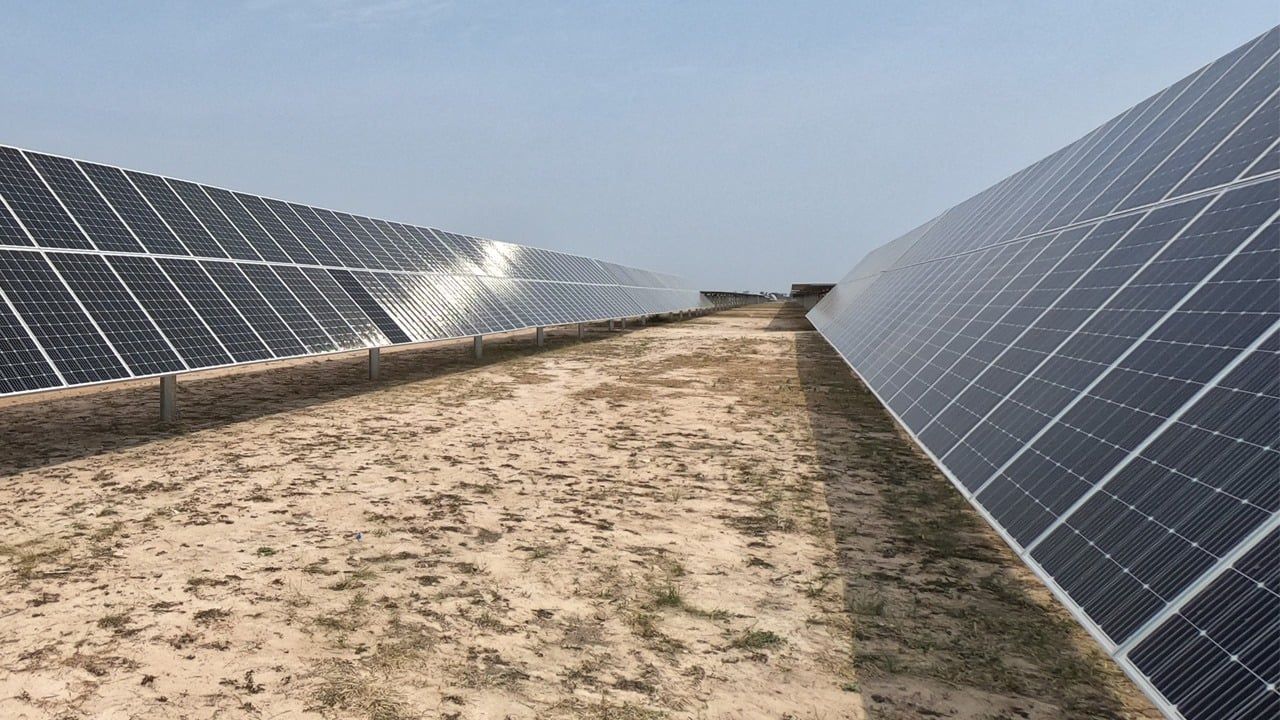 paneles_solares.jpg