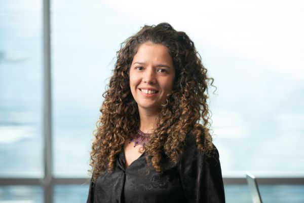 julia_correa.jpg
