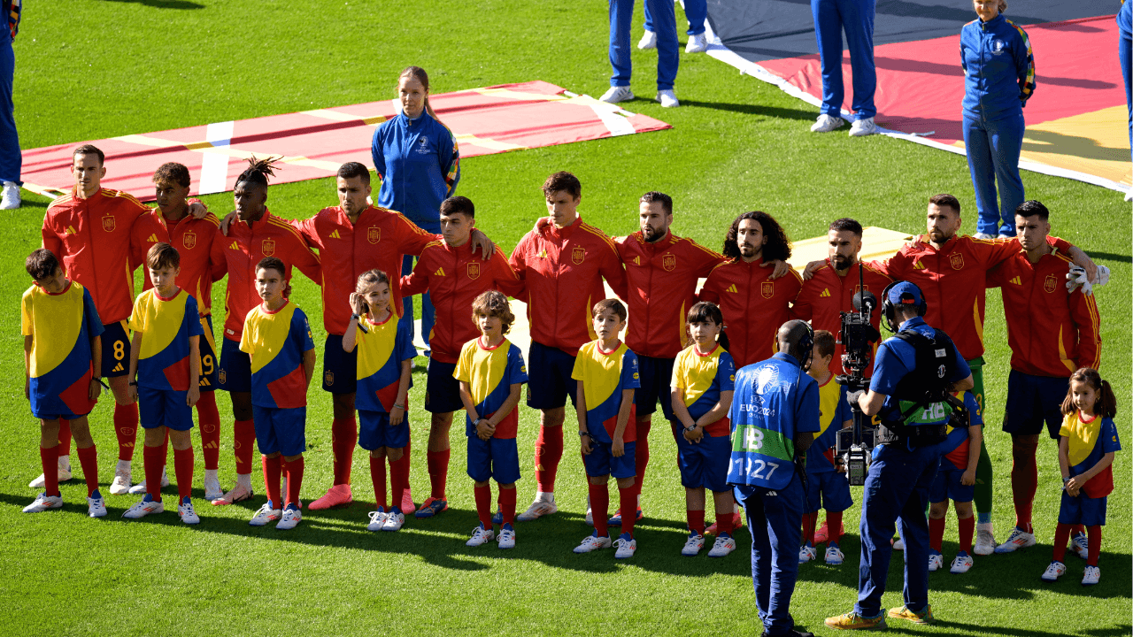 los_futbolistas_de_la_seleccion_de_espana_en_el_acto_protocolorio_de_la_eurocopa_2024.png