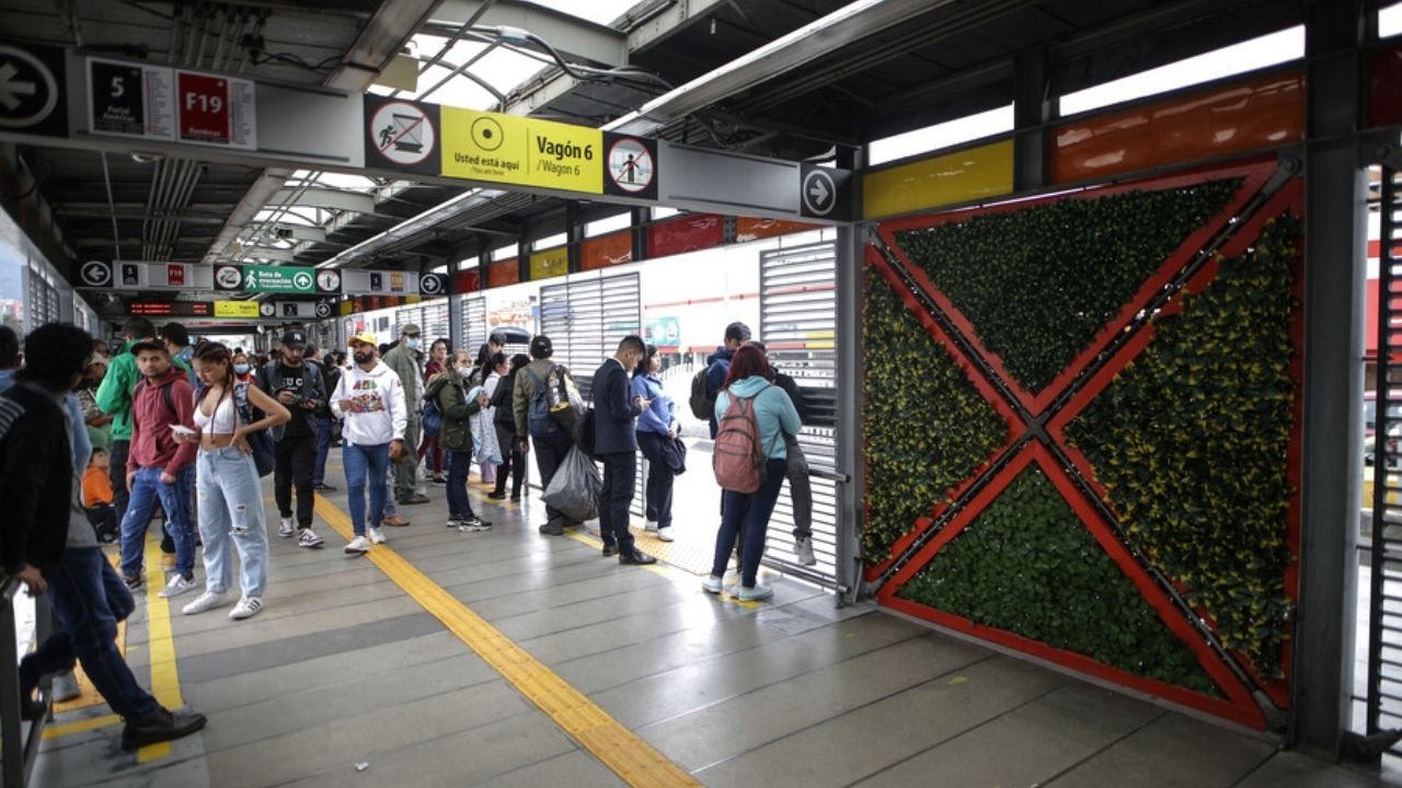 photologuephotos2024-07transmilenio-aumento-pasajejpg
