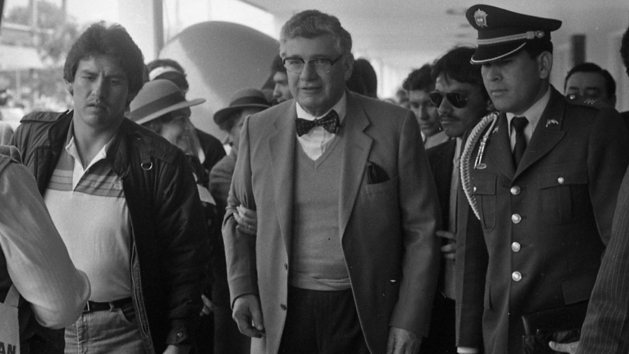 julio_cesar_turbay_ayala.jpg