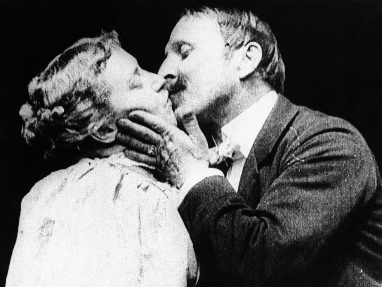 el_beso_edison.jpg