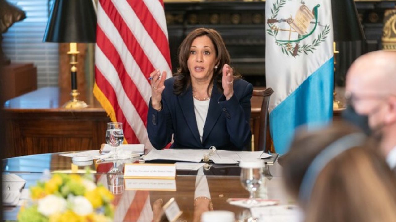 kamala_harris_vicepresidenta_de_estados_unidos_sobre_ataques_de_iran_0.jpg