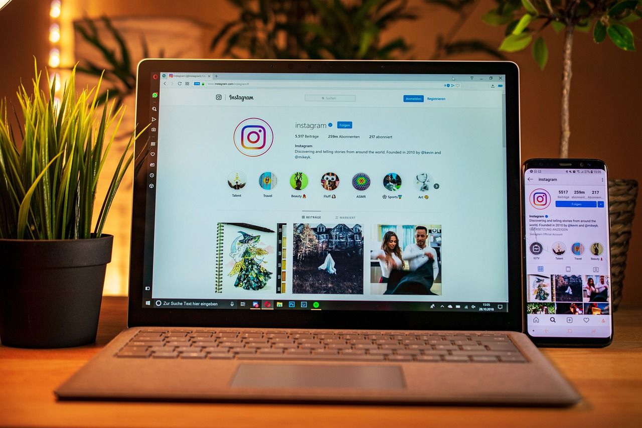 laptop-3781384_1280_0.jpg
