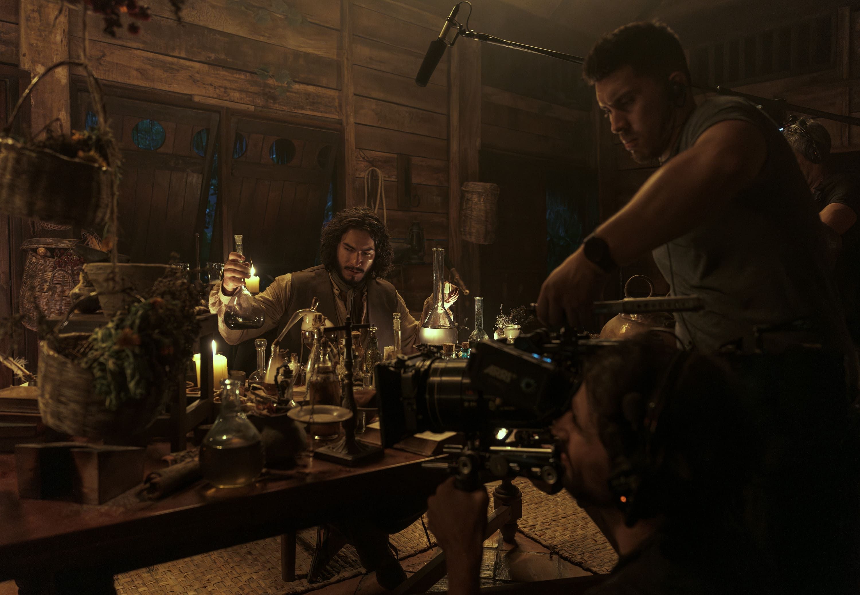 cads-ep02-scn11-bts-05053_r_v2_0.jpg