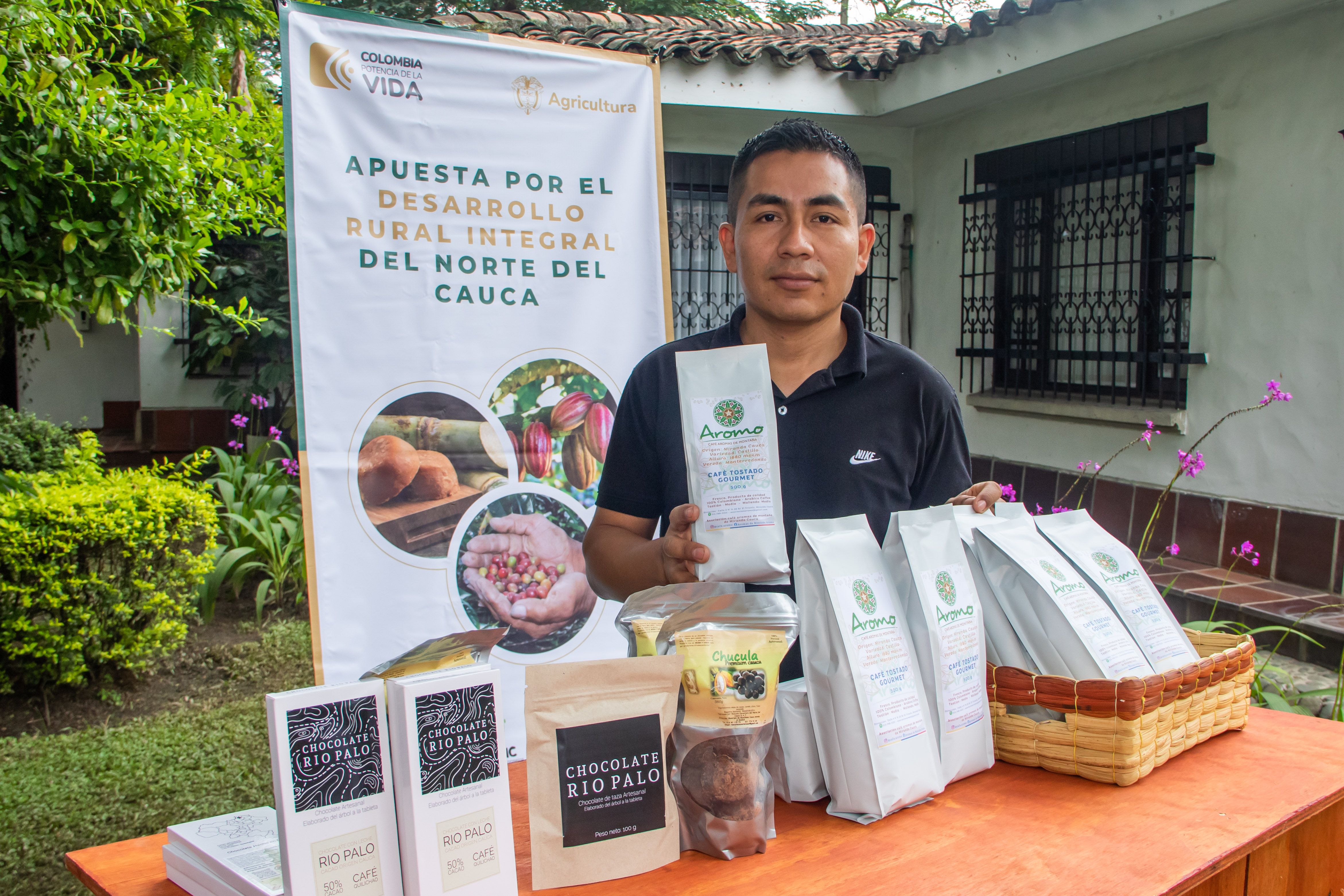 2024-05-24_apuesta_por_el_desarrollo_rural_del_norte_de_cauca-6914.jpg