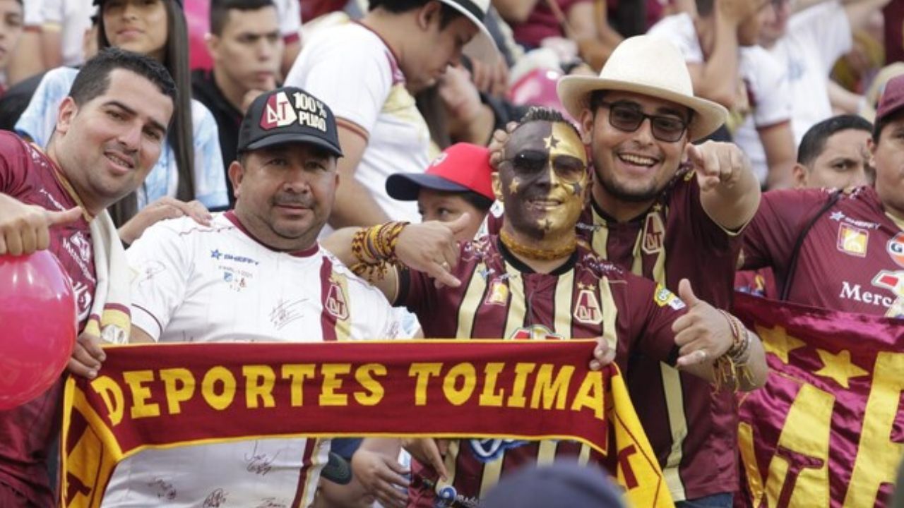 hinchas_tolima.jpg