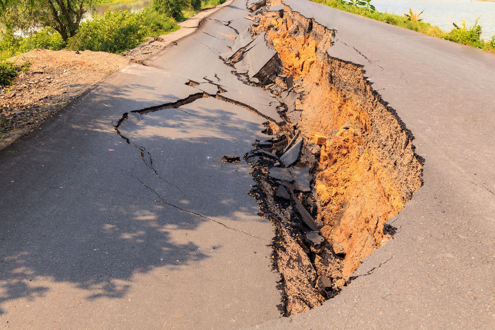 cracked-asphalt-road.jpg