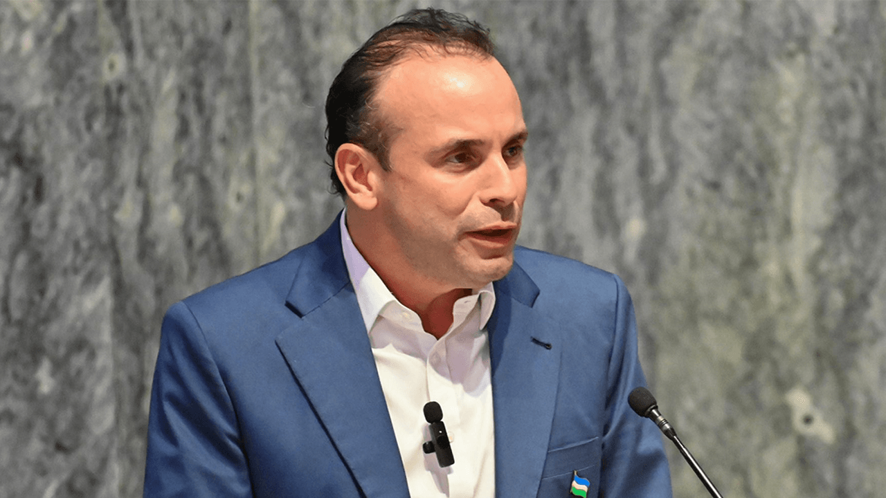 photologuephotos2024-10alejandro_eder_alcade-calipng