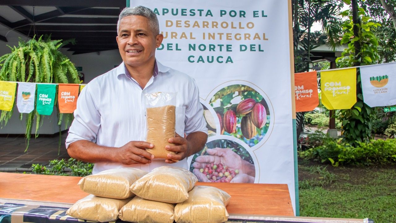2024-05-24_apuesta_por_el_desarrollo_rural_del_norte_de_cauca-7051_1.jpg