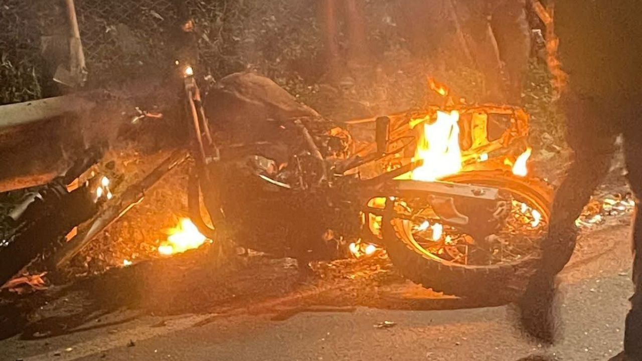 motocileta_incinerada.jpg